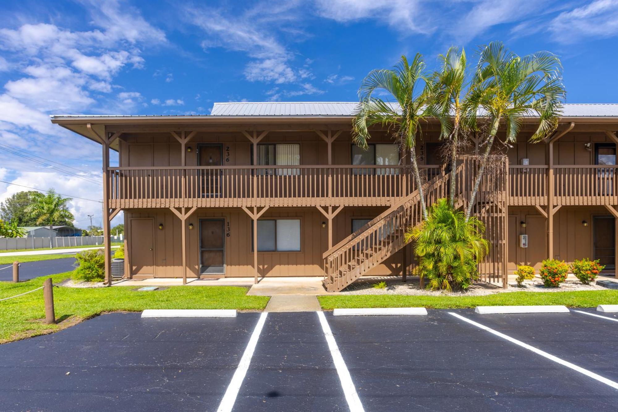 Bass&Sun Condominium 2/2 Bedroom Clewiston Bagian luar foto
