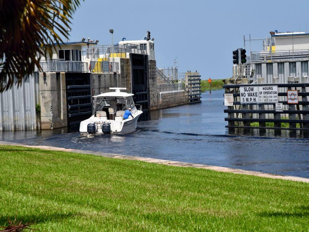 Bass&Sun Condominium 2/2 Bedroom Clewiston Bagian luar foto